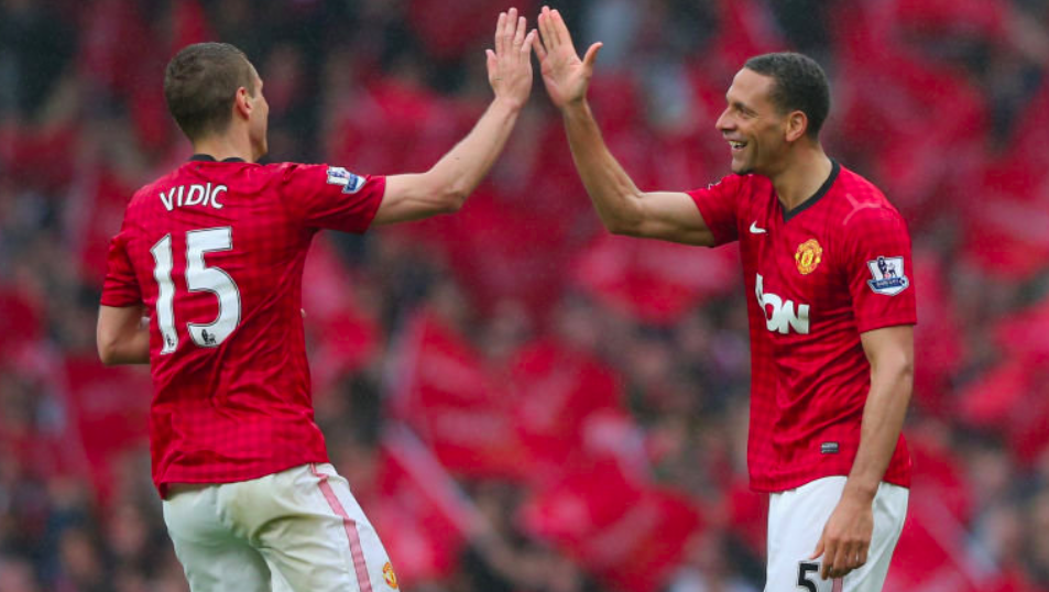 的中场支持 的中场支持