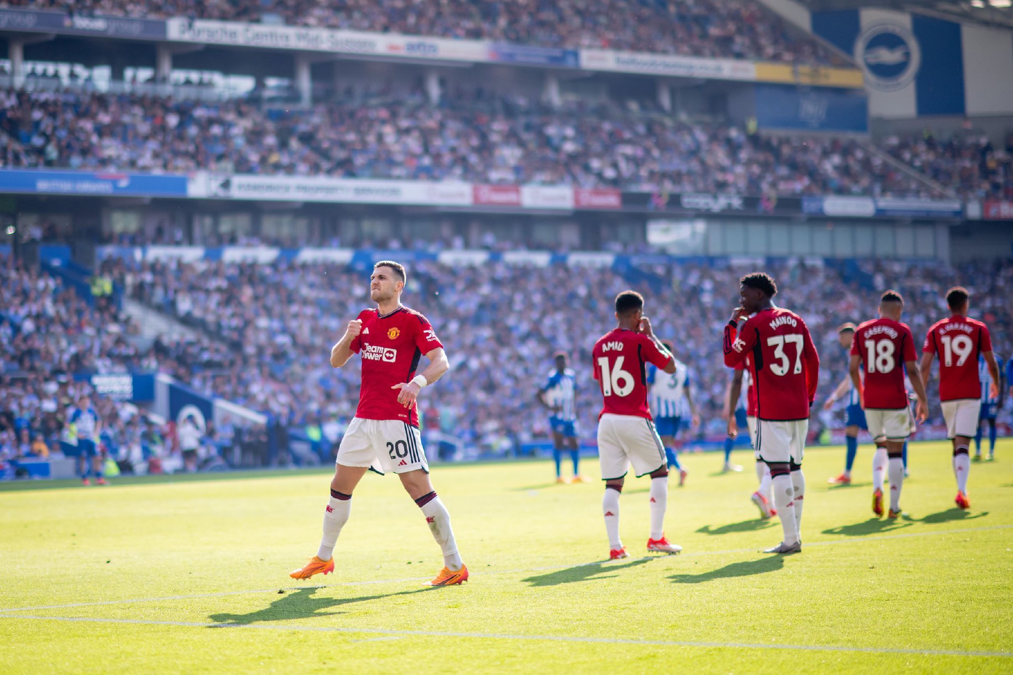 也让在场的 也让在场的